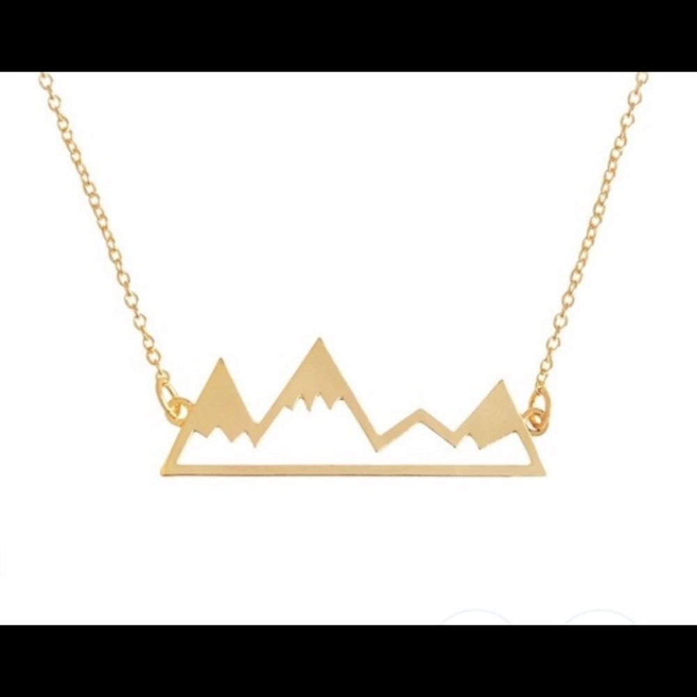 Mountain top necklace in gold - Picture 2 of 5